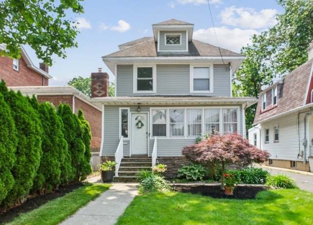 Property at 118 E Lincoln Ave, Roselle Park Boro, NJ 07204-1706, 4 beds, 1.5 baths