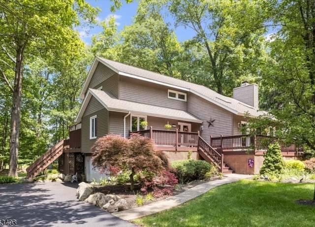 Property at 77 Lynn Dr, Byram Twp., NJ 07821-3507, 4 beds, 2 baths
