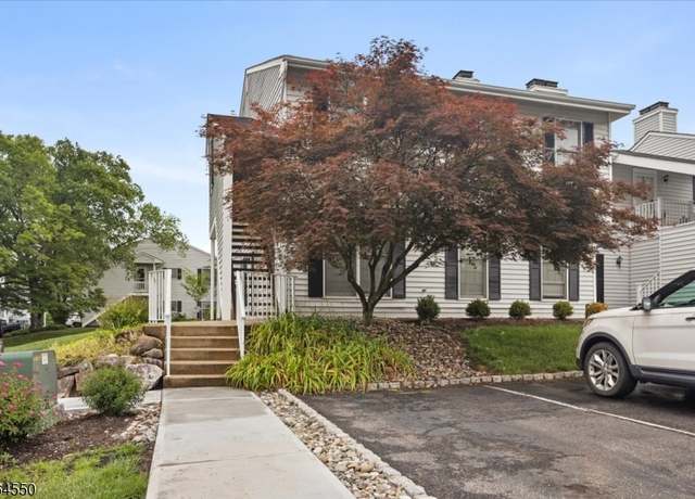 Property at 320 Sparrow Ct, Readington Twp., NJ 08887-2118, 2 beds, 2 baths