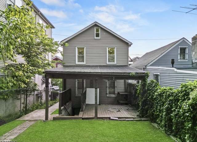 Property at 254 S 10Th St, Newark City, NJ 07103-2113, 2 beds, 1.5 baths