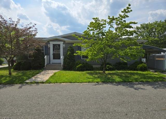 Property at 93 F3 Mt. Pleasant Ave, Rockaway Twp., NJ 07866-2924, 2 beds, 2 baths