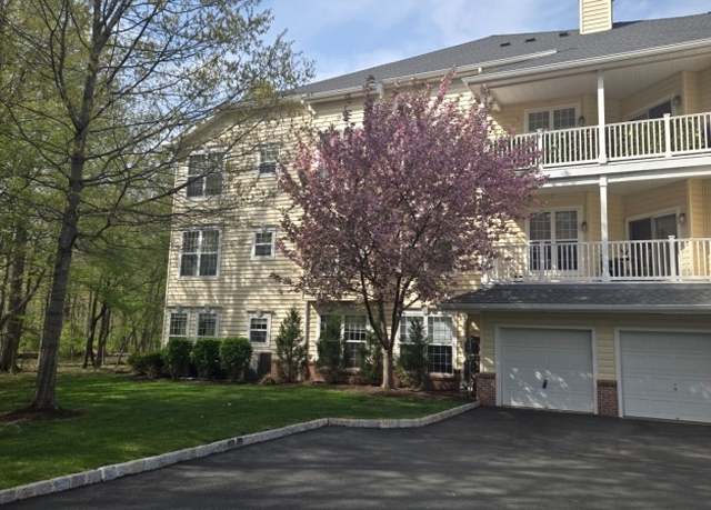 Property at 2101 Courtney Ln, Franklin Twp., NJ 08873, 2 beds, 2 baths