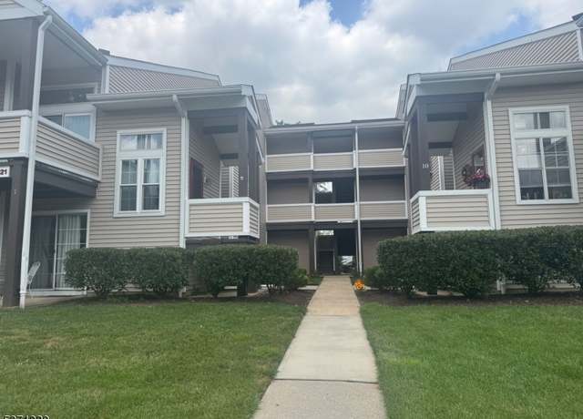 Property at 221 Broadmoor #7, Union Twp., NJ 07083-8757, 1 bed, 1 bath