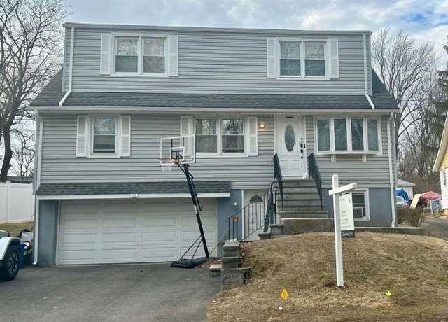 Property at 45 Van Ness Ave, Little Falls Twp., NJ 07424-1620