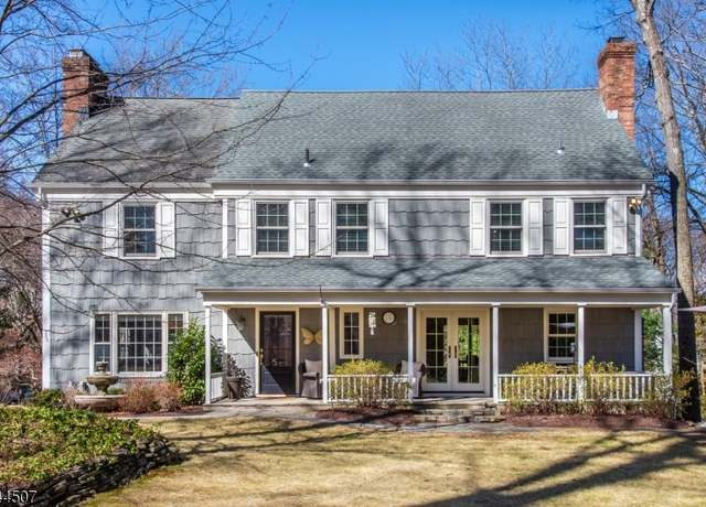 Property at 39 Arden Rd, Mountain Lakes Boro, NJ 07046-1513, 4 beds, 2.5 baths