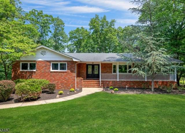 Property at 958 Papen Rd, Bridgewater Twp., NJ 08807-1375, 3 beds, 3 baths