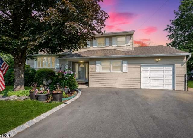 Property at 144 Acorn Dr, Clark Twp., NJ 07066-2116, 5 beds, 2.5 baths