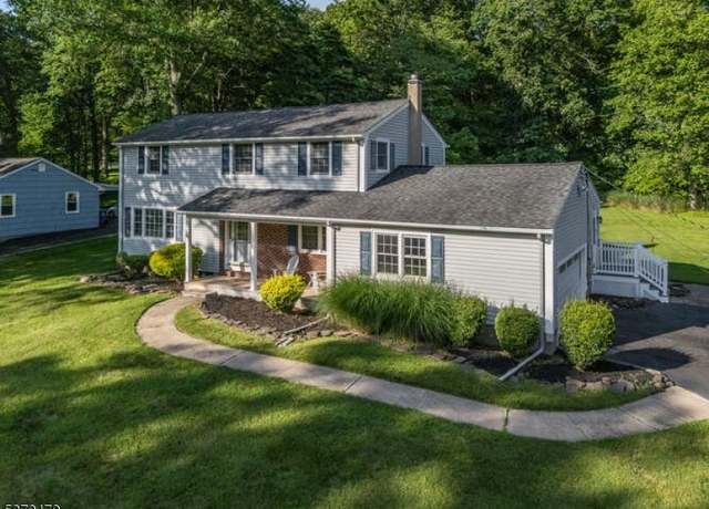 Property at 61 Stella Dr, Bridgewater Twp., NJ 08807-1838, 4 beds, 2.5 baths