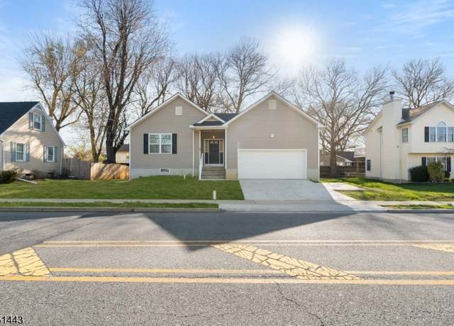 Property at 46 Roseberry St, Phillipsburg Town, NJ 08865-1628, 3 beds, 2 baths