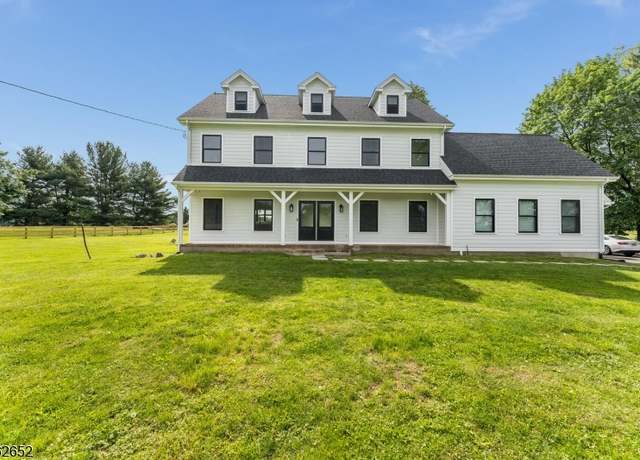 Property at 294 Old York Rd, Raritan Twp., NJ 08822-1925, 4 beds, 2.5 baths