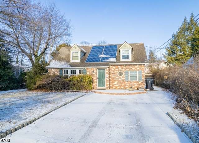 Property at 752 Stelle Ave, Plainfield City, NJ 07060-2210, 3 beds, 2 baths