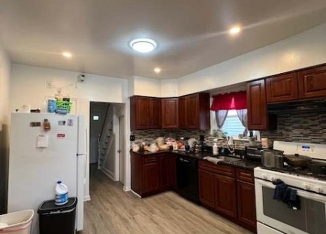Property at 239 Summer St, Passaic City, NJ 07055-3203, 3 beds, 1 bath
