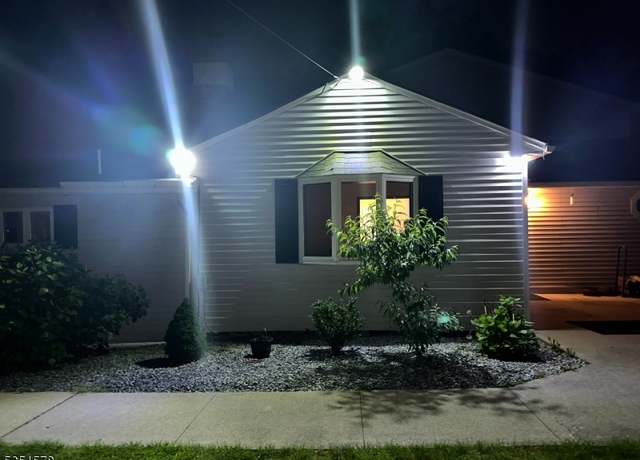 Property at 29 Windy Bush Ln, Sparta Twp., NJ 07871-2523, 4 beds, 3 baths
