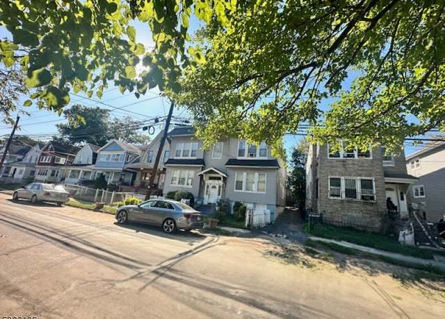 Property at 121 Smith St #4, Newark City, NJ 07106-1151