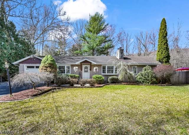 Property at 3 Cayuga Trl, Jefferson Twp., NJ 07438-9811, 3 beds, 2 baths
