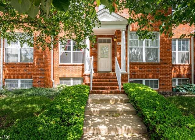 Property at 78 Central Ave, Metuchen Boro, NJ 08840-1861, 2 beds, 2 baths