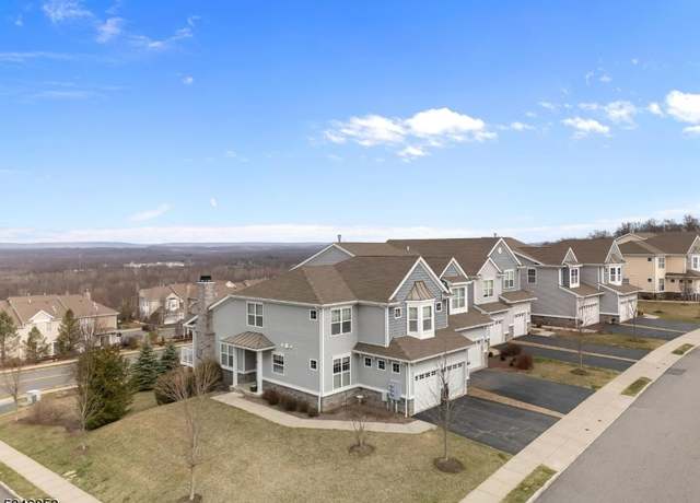 Property at 1 Blazingstar Way, Allamuchy Twp., NJ 07840-3136, 3 beds, 2.5 baths