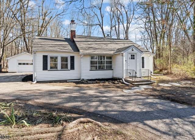 Property at 44 Newton Sparta Rd, Andover Twp., NJ 07860-2723, 2 beds, 1 bath