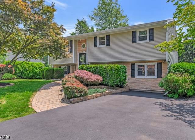 Property at 22 Messig Rd, Clinton Town, NJ 08809-1240, 4 beds, 2.5 baths