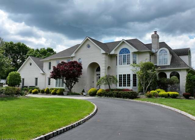 Property at 533 Horizon Way, Branchburg Twp., NJ 08853-4041, 4 beds, 4.5 baths