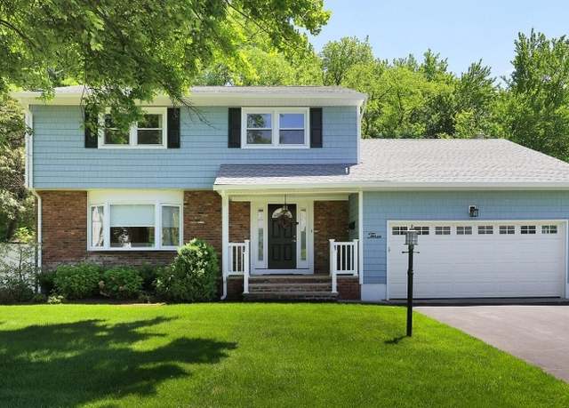 Property at 3 Grant St, Cranford Twp., NJ 07016-3434, 4 beds, 2.5 baths