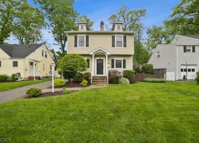 Property at 2381 Whittier Ave, Scotch Plains Twp., NJ 07076, 3 beds, 2.5 baths
