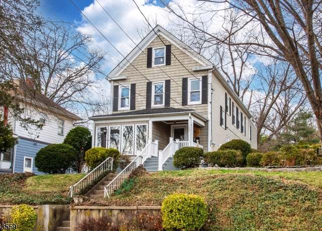 Property at 31 Paterson Ave, Clifton City, NJ 07014-1858