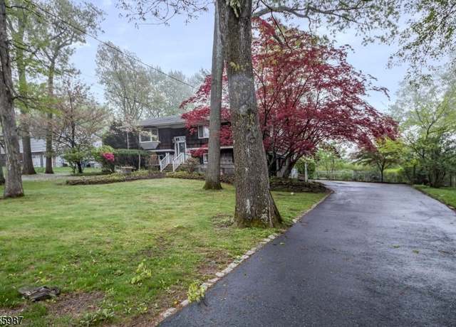 Property at 35 Kadel Dr, Mount Arlington Boro, NJ 07856-1223, 3 beds, 2.5 baths