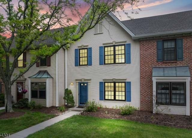 Property at 403 Brokaw Ct, Bridgewater Twp., NJ 08807-3528, 2 beds, 2.5 baths
