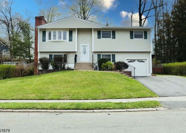 Property at 11 Kory Rd, Newton Town, NJ 07860-2514, 4 beds, 1.5 baths