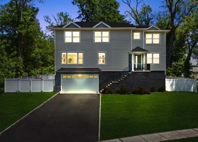 Property at 190 Riverside Dr, Springfield Twp., NJ 07081-1914, 4 beds, 2.5 baths