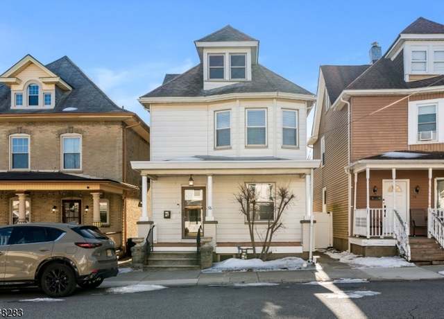Property at 76 Glen Ave, Phillipsburg Town, NJ 08865-2423, 4 beds, 1 bath