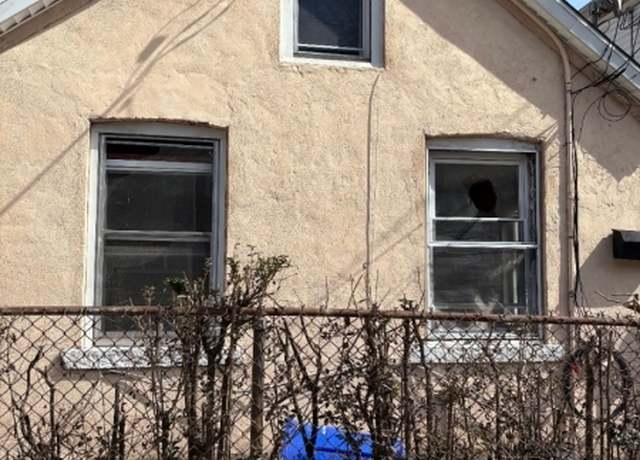 Property at 34 Holland St, Newark City, NJ 07103-2011, 3 beds, 1 bath