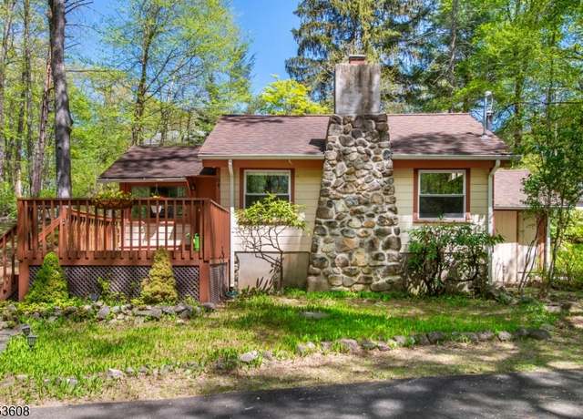 Property at 84 Lee Hill Rd, Byram Twp., NJ 07821, 1 bed, 1 bath