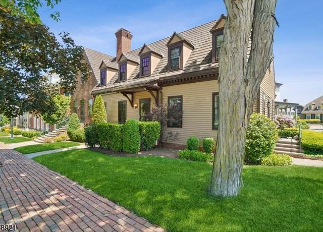 Property at 22 Murray Hill Sq, New Providence Boro, NJ 07974, 1 bed, 1 bath