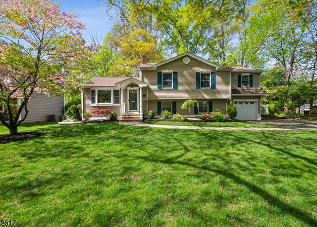 Property at 47 Dogwood Ln, New Providence Boro, NJ 07974-1401, 4 beds, 2.5 baths