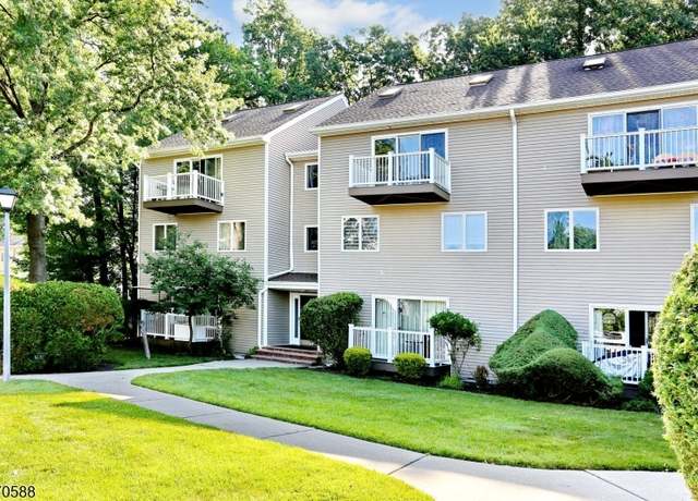 Property at 29 Presidential Dr #29, Englewood City, NJ 07631-3940, 2 beds, 2 baths