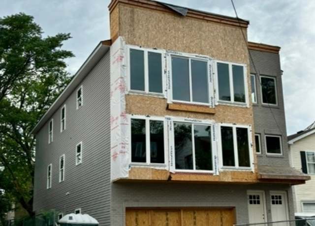 Property at 116-118 Shephard Ave, Newark City, NJ 07112-2022, 6 beds, 4.5 baths