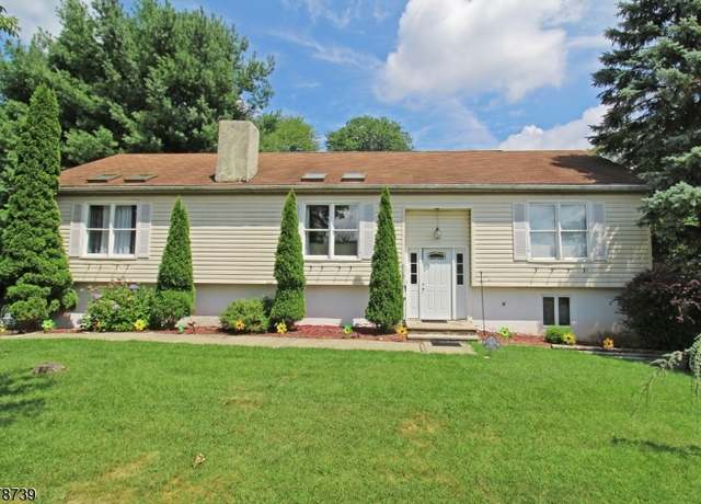 Property at 11 Linwood Ave, Dover Town, NJ 07801-4464, 3 beds, 2 baths
