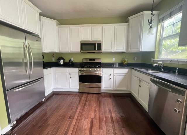 Property at 66 Indigo Rd, Allamuchy Twp., NJ 07840-4540, 3 beds, 2.5 baths