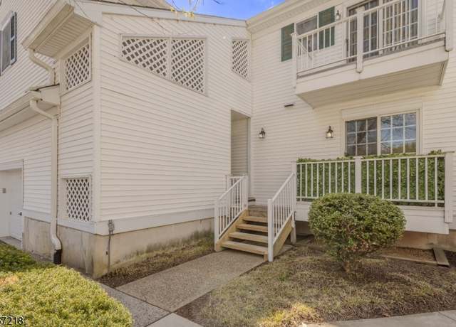 Property at 112 Smithfield Ct, Bernards Twp., NJ 07920-2786, 2 beds, 2 baths