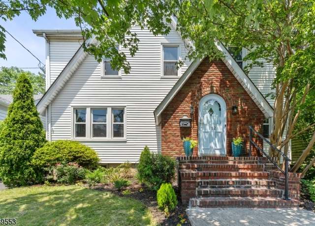 Property at 152 Hilton Ave, Maplewood Twp., NJ 07040-3204, 3 beds, 2 baths