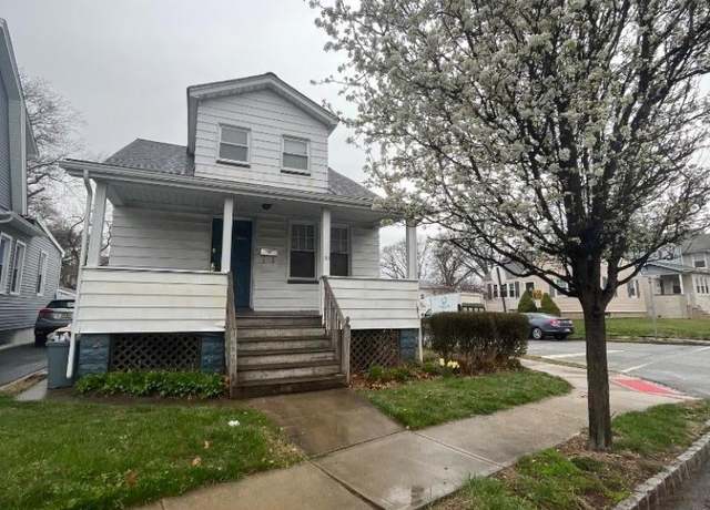 Property at 131 Garden Ave, Belleville Twp., NJ 07109-1752, 3 beds, 1 bath