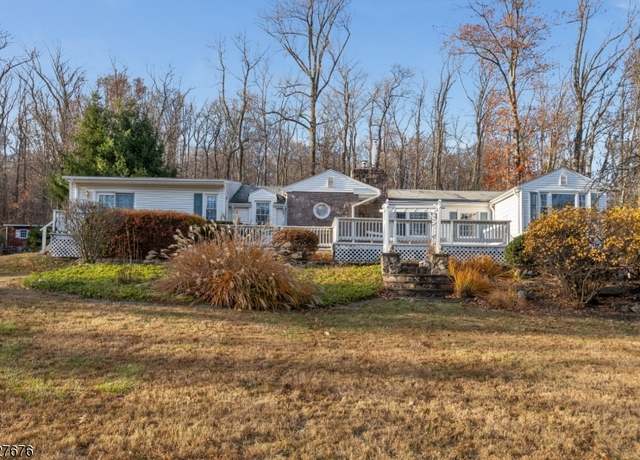 Property at 72 Woodschurch Rd, Readington Twp., NJ 08822-7028, 3 beds, 2 baths