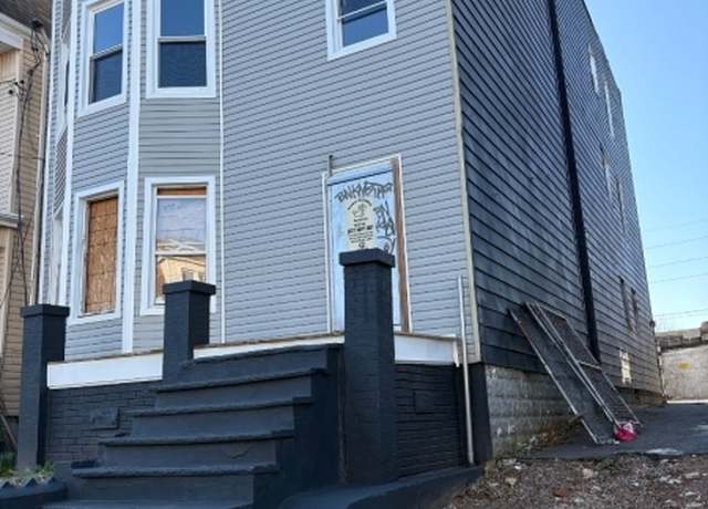 Property at 257 Ellis Ave, Irvington Twp., NJ 07111-4431, 10 beds, 4 baths