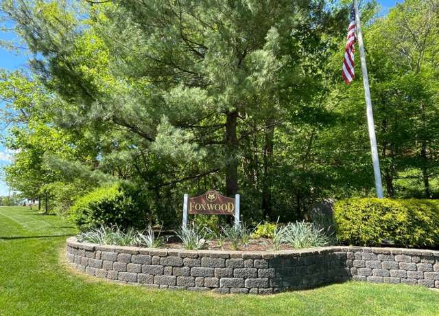 Property at 16BD Foxwood Dr Unit BD, Morris Plains Boro, NJ 07950-2639, 2 beds, 2 baths