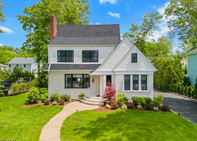 Property at 273 Woodland Ave, Summit City, NJ 07901-1447, 4 beds, 3 baths
