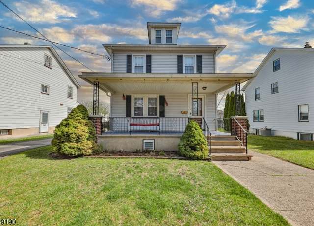 Property at 411 Railroad Ave, Phillipsburg Town, NJ 08865-3213, 3 beds, 2 baths