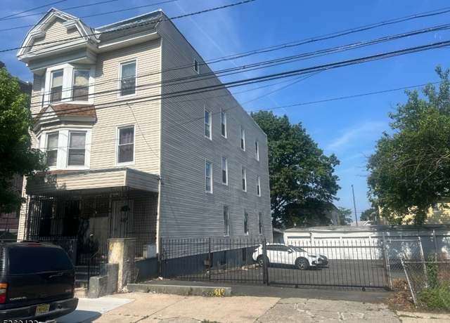 Property at 615 S 17Th St, Newark City, NJ 07103, 14 beds, 3 baths