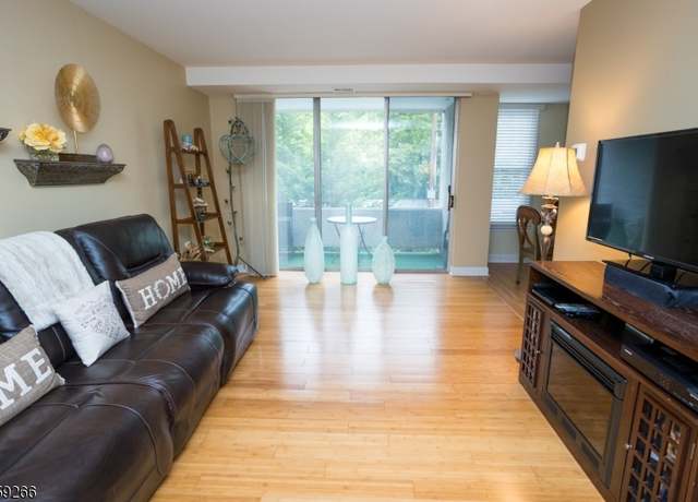 Property at 462 River Road C6206 Unit F, Nutley Twp., NJ 07110-3625, 2 beds, 1.5 baths